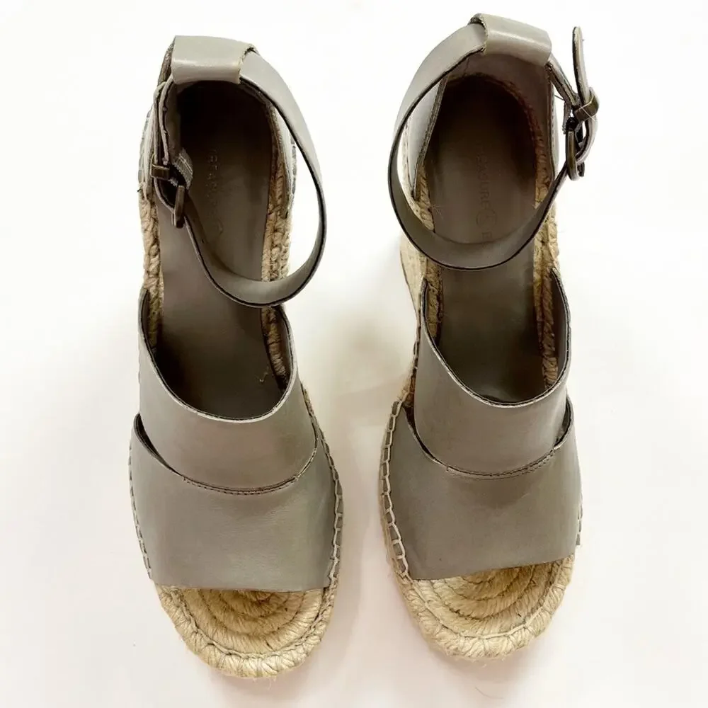 Treasure & Bond Sannibel Wedges